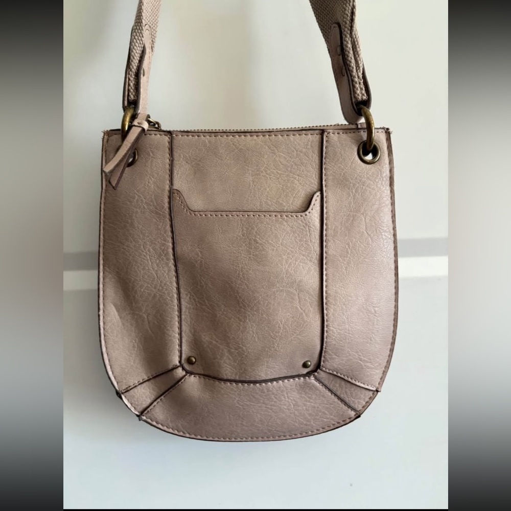 Elegant Beige Leather Shoulder Bag
